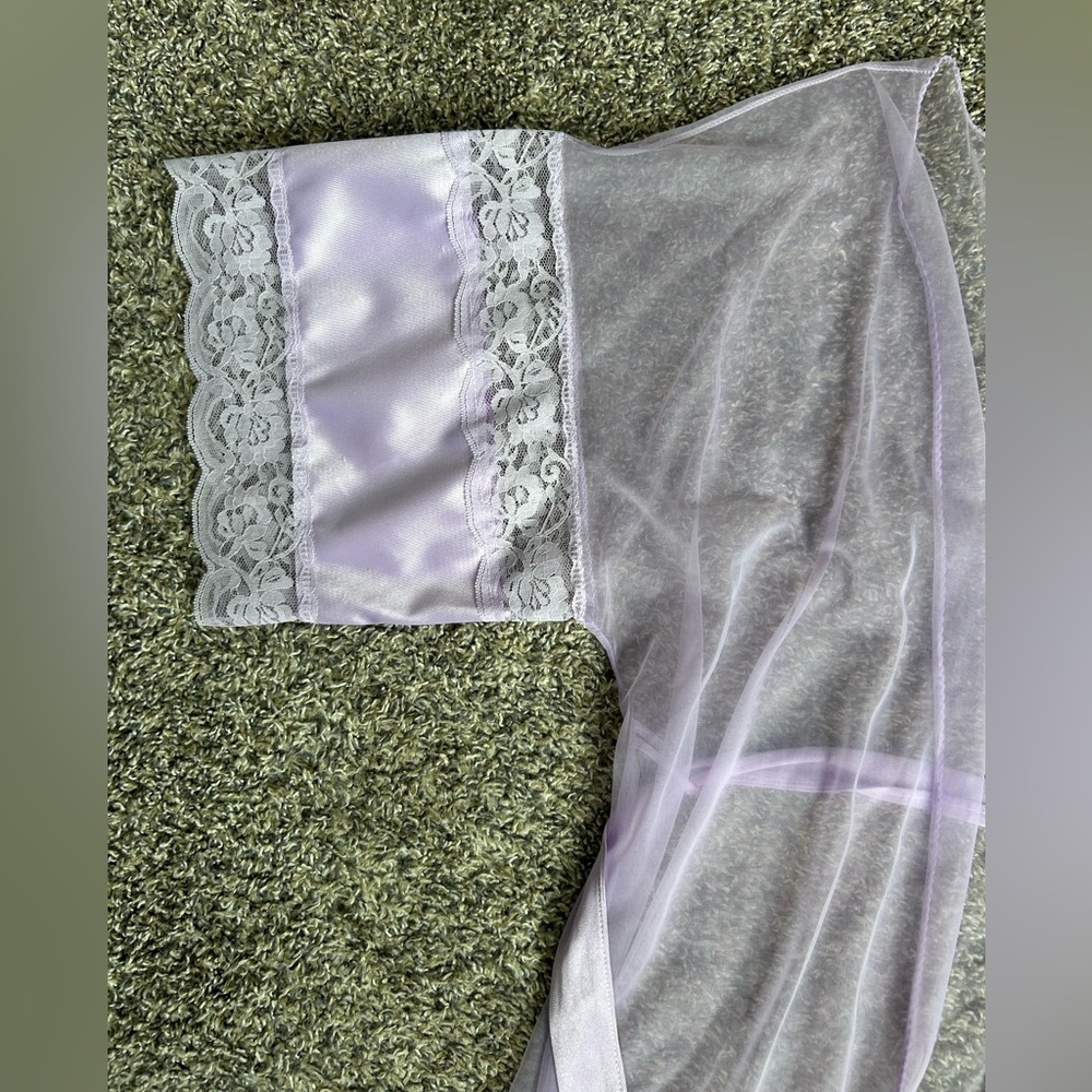 Shannon Lee NWOT Vintage Lavender Lace Sexy  Cover Up Vintage size Large - Picture 5 of 10